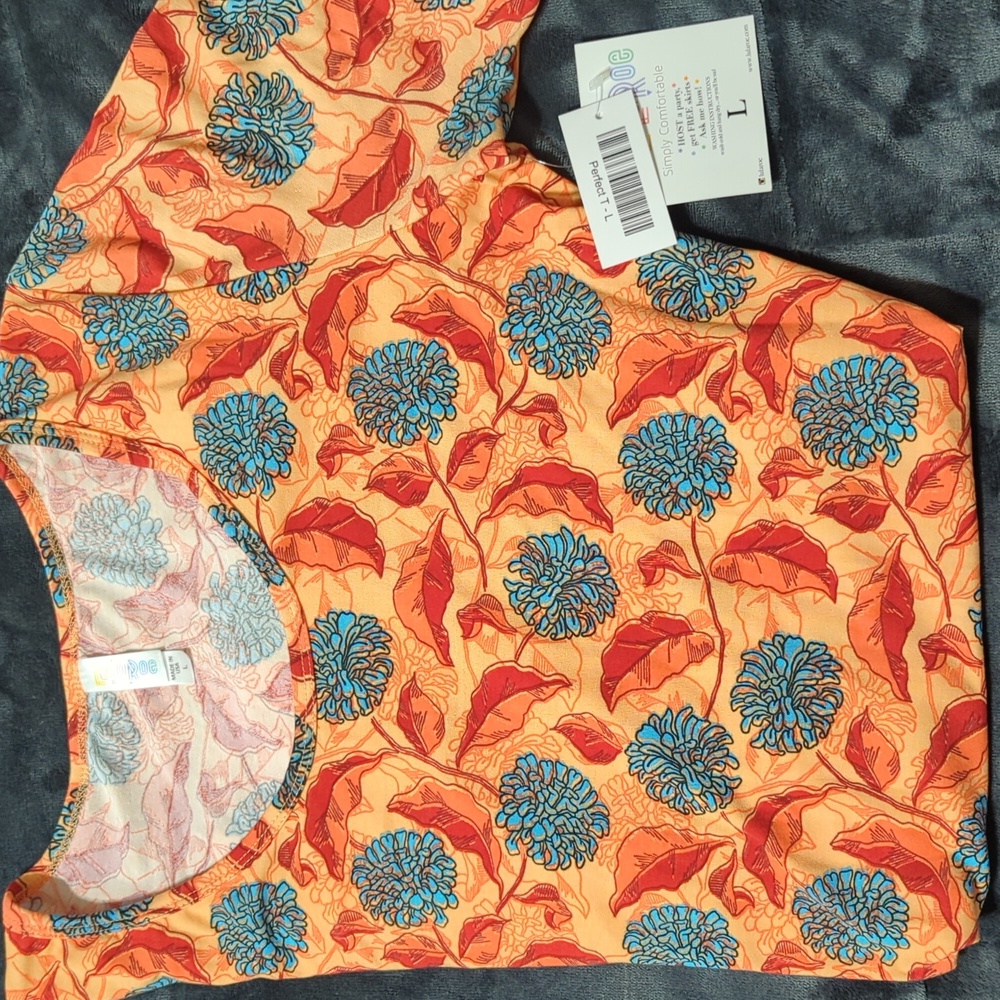 LuLaRoe Perfect T NEW L